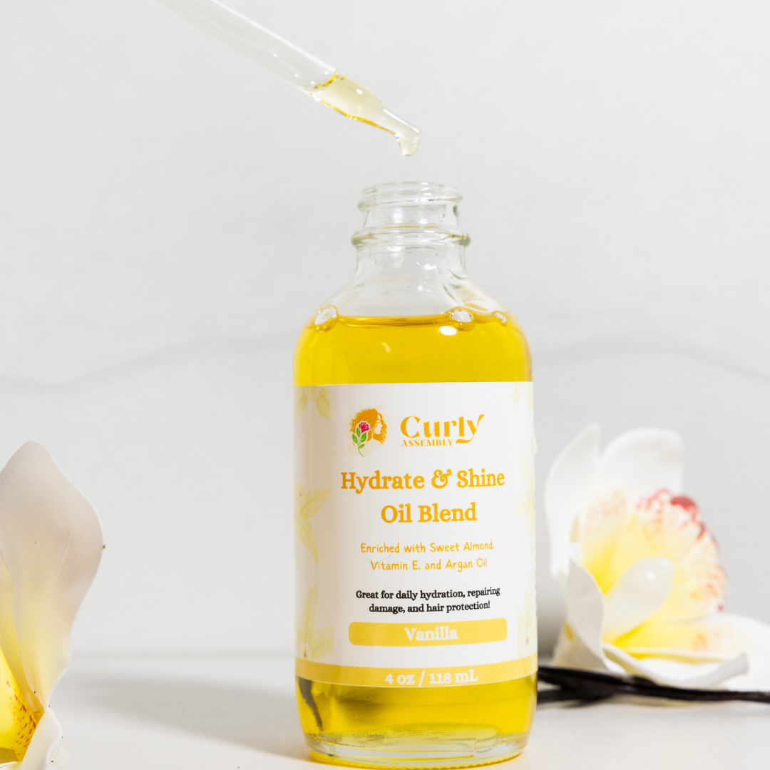 Hydrate & Shine Oil Blend Sweet Vanilla - Close-up showing the texture and consistency of nourishing oil